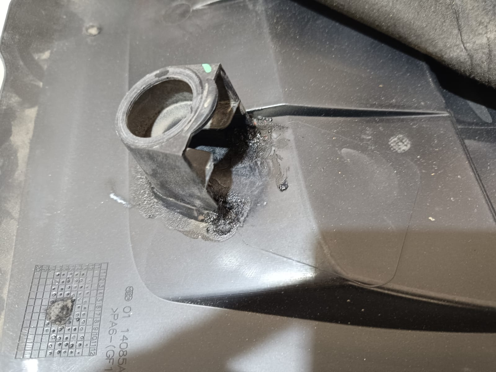 Mercedes Plastik Kaynak